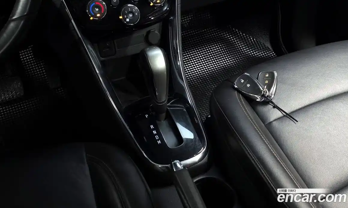 Chevrolet Trax 2016 1.4 Автомат в Москве № 974815, фото 9