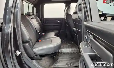 Dodge Ram Pick Up 2017 5.7 гидро в Москве № 976724, миниатюра 12