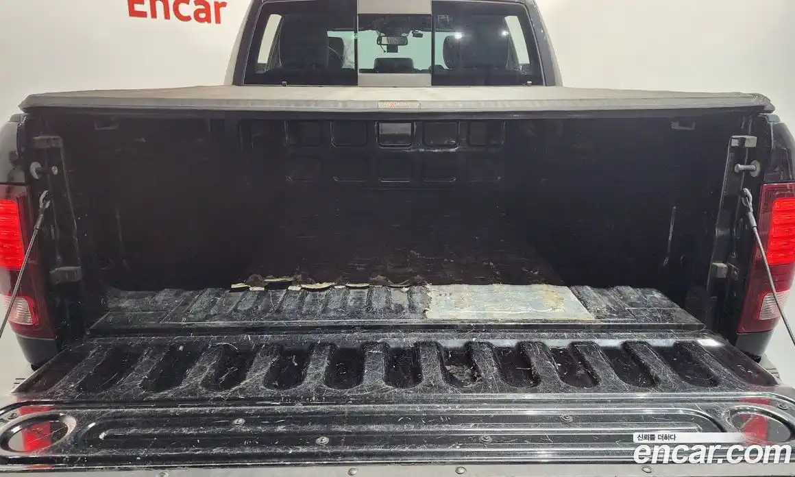 Dodge Ram Pick Up 2017 5.7 гидро в Москве № 976724, фото 20