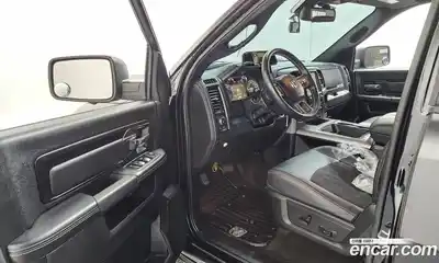 Dodge Ram Pick Up 2017 5.7 гидро в Москве № 976724, миниатюра 10