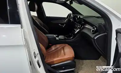 Mercedes-Benz GLC-Class 2022 2.0 гидро в Москве № 1001392, миниатюра 11
