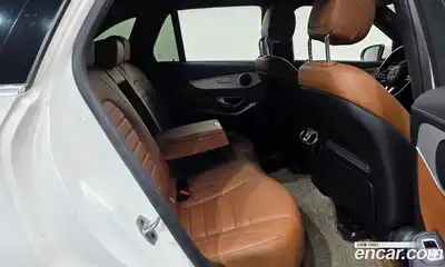 Mercedes-Benz GLC-Class 2022 2.0 гидро в Москве № 1001392, миниатюра 12