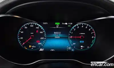 Mercedes-Benz GLC-Class 2022 2.0 гидро в Москве № 1001392, миниатюра 8