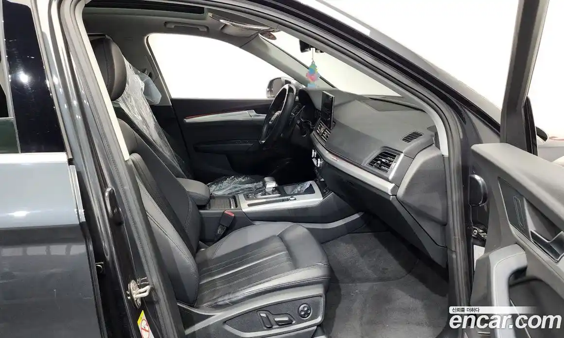 Audi Q5 2021 2.0 Автомат в Москве № 1001907, фото 11