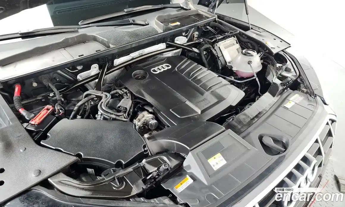 Audi Q5 2021 2.0 Автомат в Москве № 1001907, фото 6