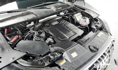 Audi Q5 2021 2.0 Автомат в Москве № 1001907, миниатюра 6