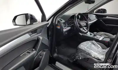 Audi Q5 2021 2.0 Автомат в Москве № 1001907, миниатюра 10