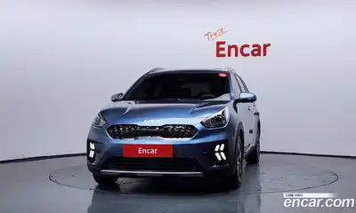 Kia Niro 2021 1.6 Автомат в Москве № 1002796, миниатюра 3