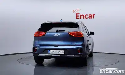Kia Niro 2021 1.6 Автомат в Москве № 1002796, миниатюра 4