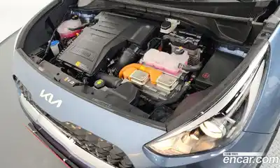 Kia Niro 2021 1.6 Автомат в Москве № 1002796, миниатюра 6