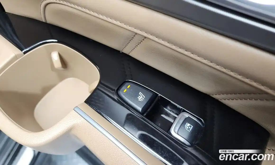 Kia Sorento 2024 1.6 Автомат в Москве № 1002896, фото 19