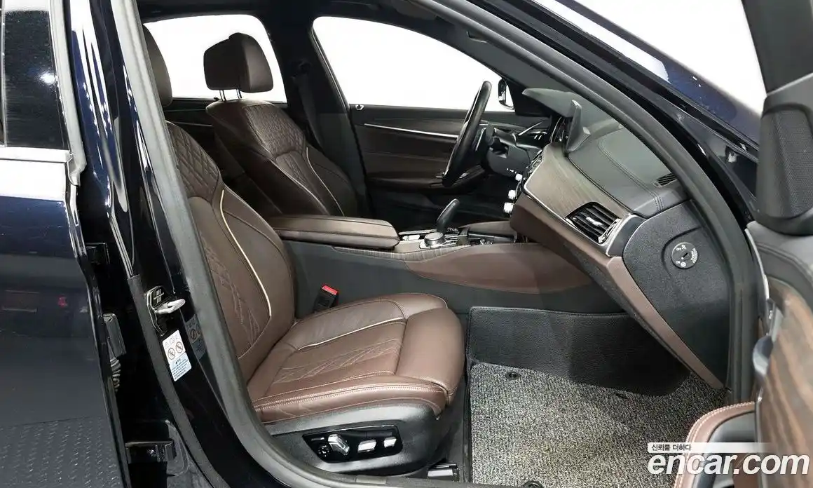 BMW 5-Series 2018 2.0 Автомат в Москве № 1004912, фото 11