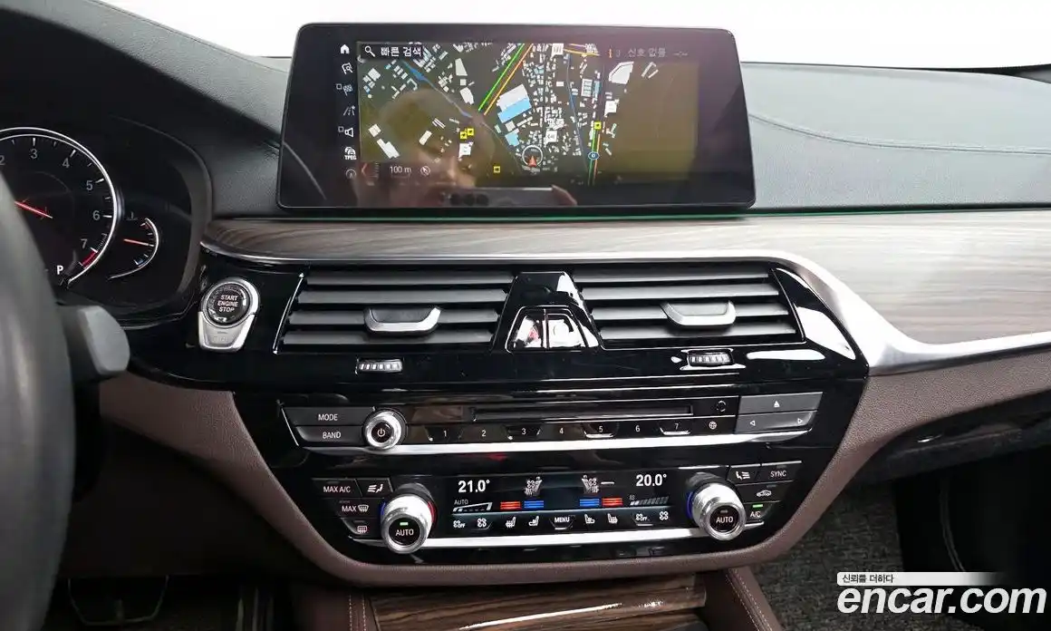 BMW 5-Series 2018 2.0 Автомат в Москве № 1004912, фото 14