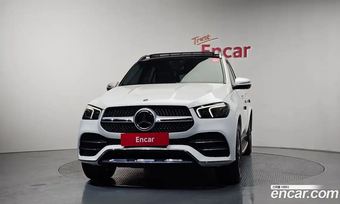 Mercedes-Benz GLE-Class 2020 3.0 Автомат в Москве № 1005669, фото 3