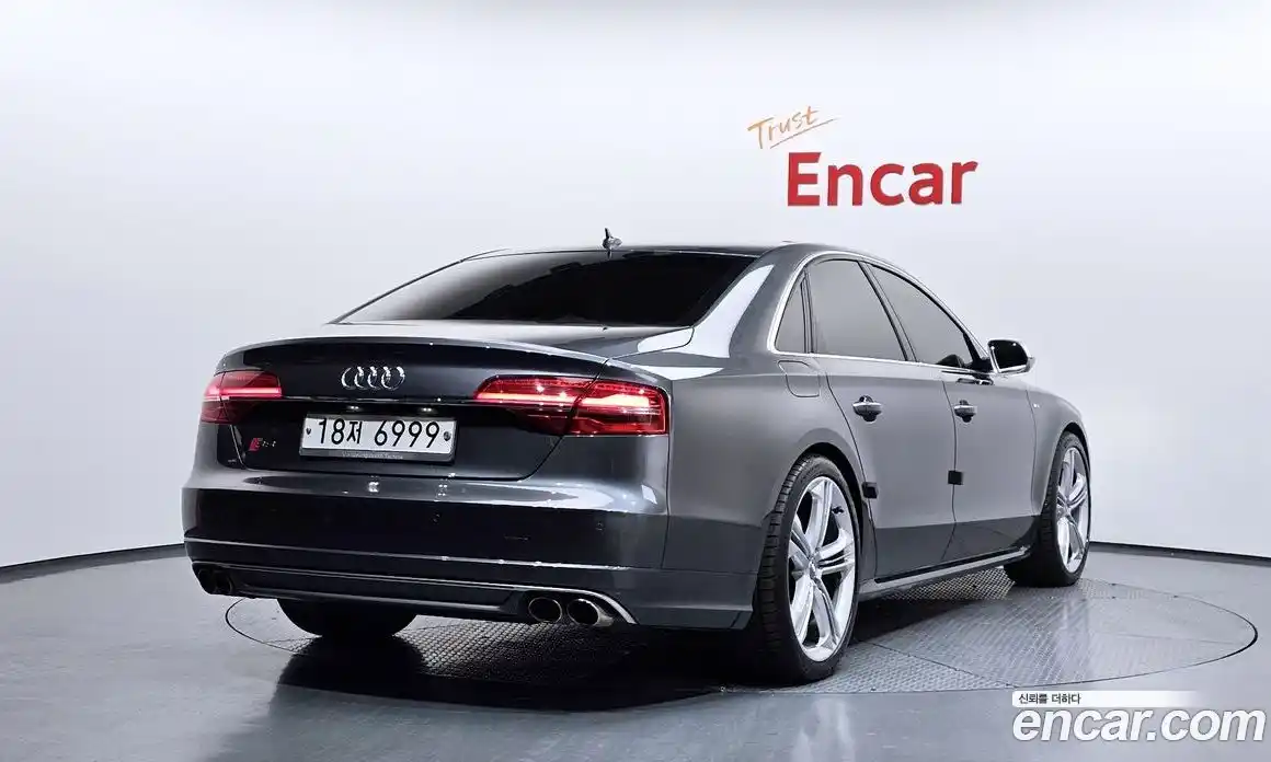 Audi S8 2015 4.0 Автомат в Москве № 1007918, фото 2
