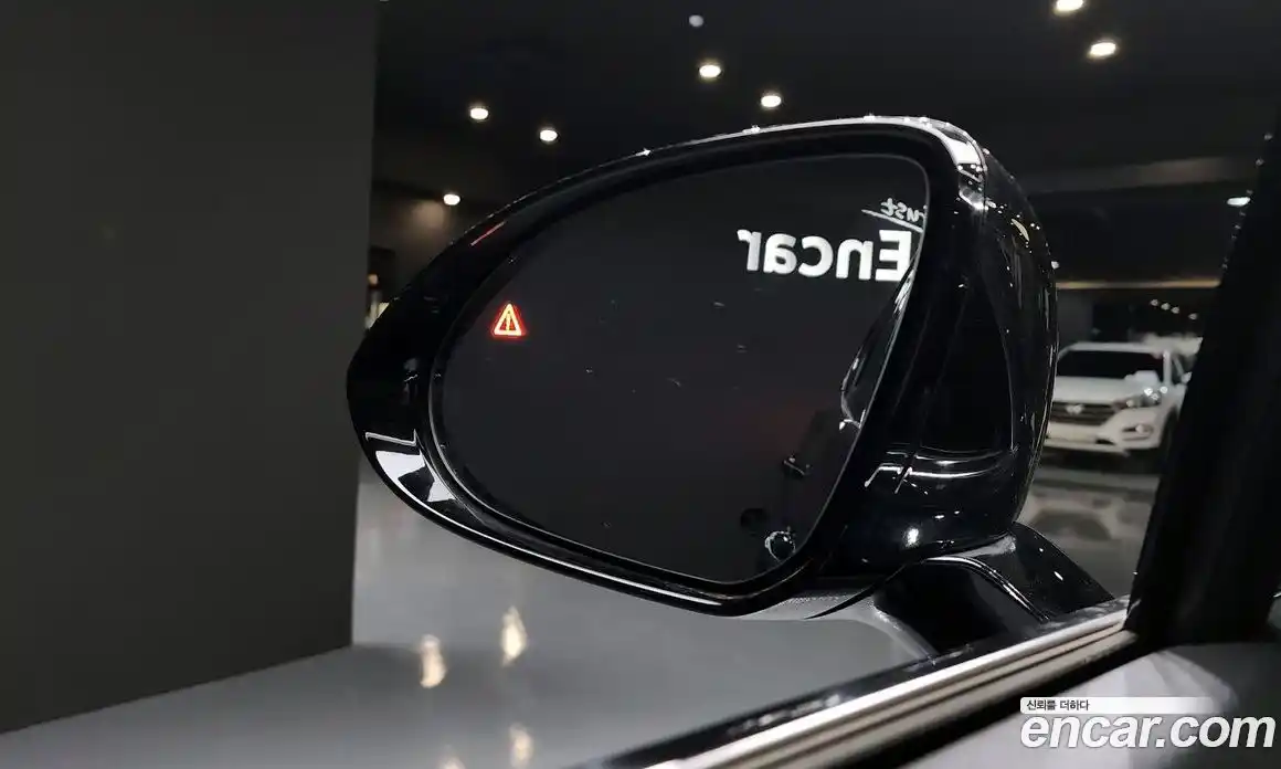 Genesis GV70 2022 2.5 Автомат в Москве № 1009921, фото 13