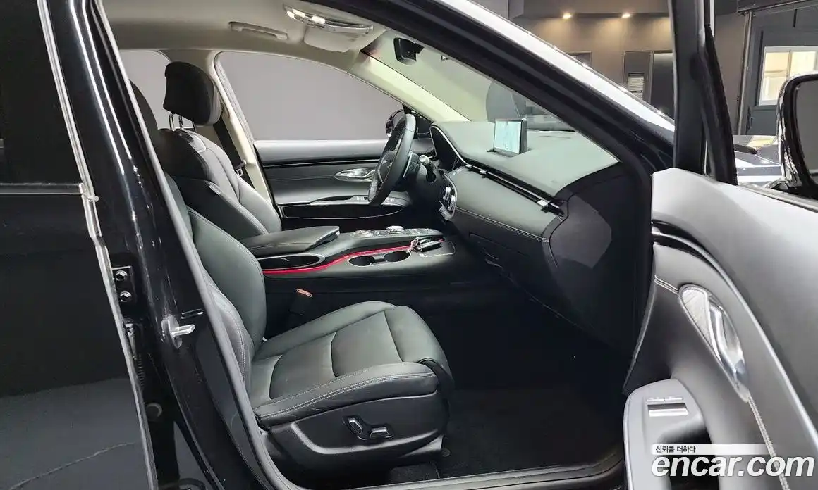 Genesis GV70 2022 2.5 Автомат в Москве № 1009921, фото 10