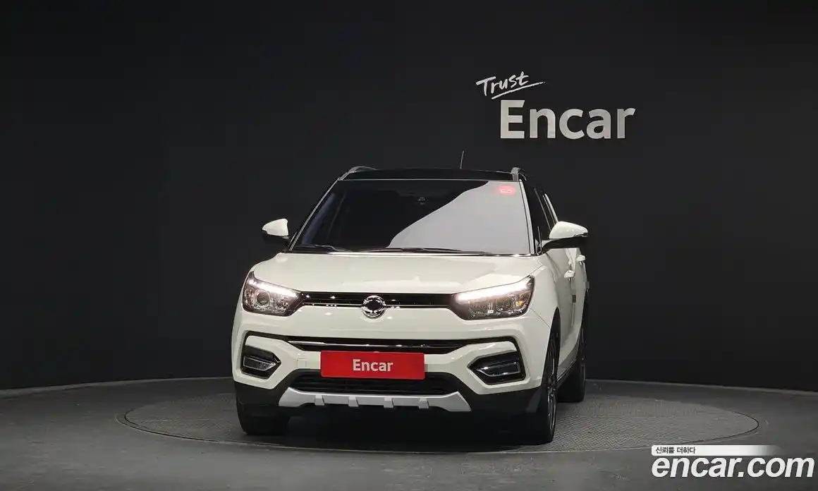 SsangYong TIBOLI 2016 1.6 Автомат в Москве № 1010346, фото 3