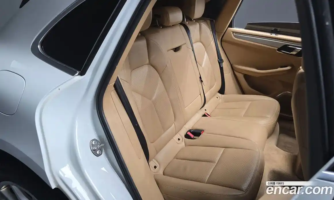 Porsche Macan 2014 3.6 гидро в Москве № 1010986, фото 13