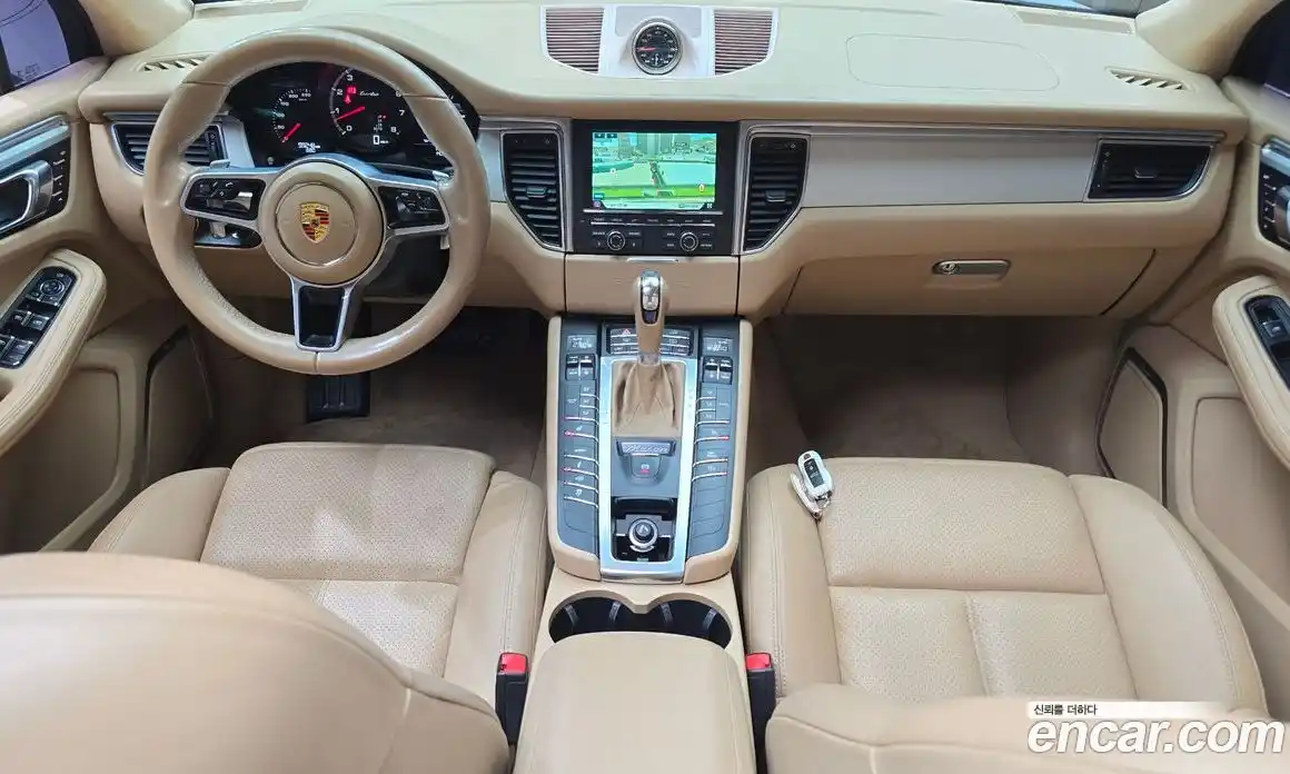 Porsche Macan 2014 3.6 гидро в Москве № 1010986, фото 7
