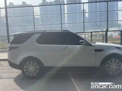 Land Rover Discovery 2018 3.0 гидро в Москве № 1013534, миниатюра 3