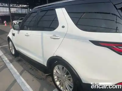 Land Rover Discovery 2018 3.0 гидро в Москве № 1013534, миниатюра 10