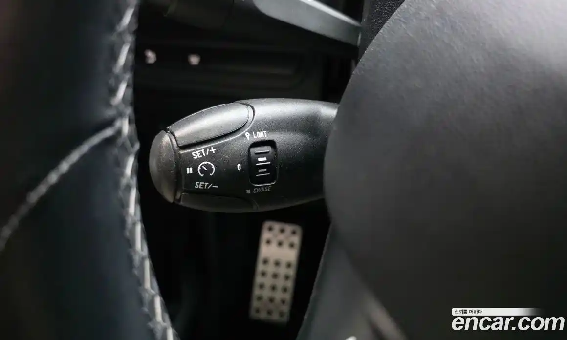 Peugeot 2008 2019 1.5 гидро в Москве № 1015824, фото 17