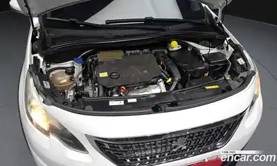 Peugeot 2008 2019 1.5 гидро в Москве № 1015824, миниатюра 6