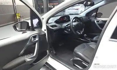 Peugeot 2008 2019 1.5 гидро в Москве № 1015824, миниатюра 10