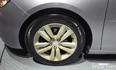 Peugeot 308 2015 1.6 гидро в Москве № 1015858, миниатюра 5