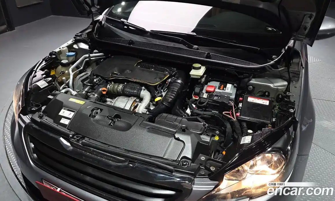 Peugeot 308 2015 1.6 гидро в Москве № 1015858, фото 6