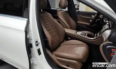 Mercedes-Benz E-Class 2020 2.0 гидро в Москве № 138461, миниатюра 9
