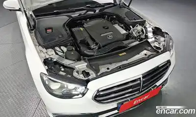 Mercedes-Benz E-Class 2023 2.0 гидро в Москве № 139831, миниатюра 6