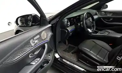 Mercedes-Benz E-Class 2022 2.0 гидро в Москве № 139977, миниатюра 12