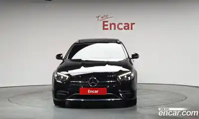 Mercedes-Benz E-Class 2022 2.0 гидро в Москве № 139977, миниатюра 3