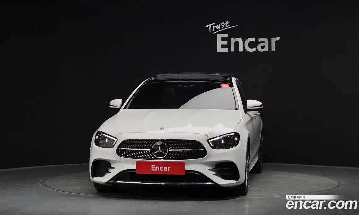 Mercedes-Benz E-Class 2022 2.0 гидро в Москве № 141578, фото 3
