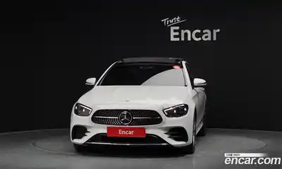 Mercedes-Benz E-Class 2022 2.0 гидро в Москве № 141578, миниатюра 3