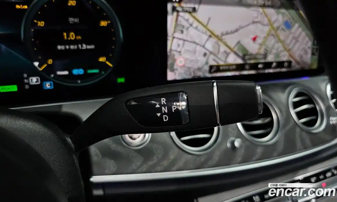 Mercedes-Benz E-Class 2022 2.0 гидро в Москве № 141578, фото 9