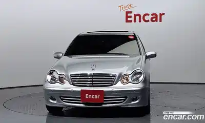 Mercedes-Benz C-Class 2007 2.5 гидро в Москве № 142888, миниатюра 3