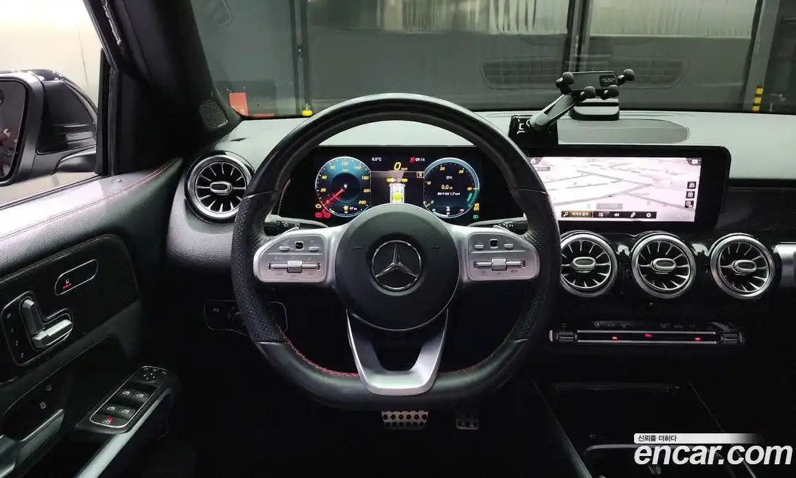 Mercedes-Benz GLB-Class 2021 2.0 гидро в Москве № 143248, фото 13