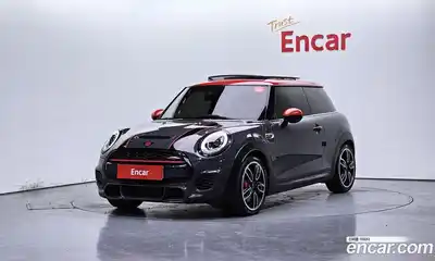 Mini Cooper, 2015