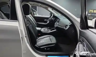 BMW 3-Series 2021 2.0 гидро в Москве № 158068, миниатюра 11
