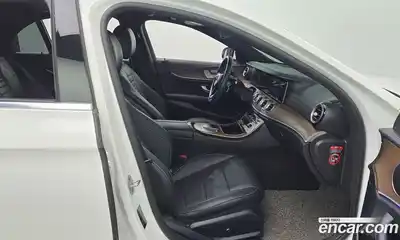 Mercedes-Benz E-Class 2021 2.0 гидро в Москве, миниатюра 11