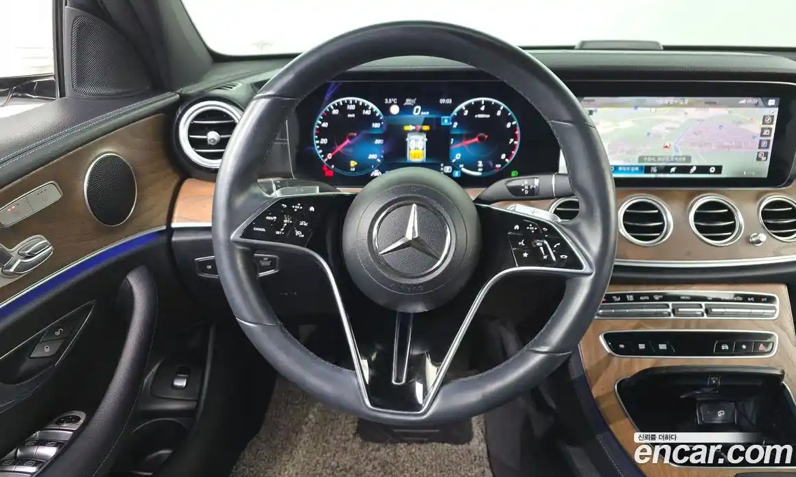 Mercedes-Benz E-Class 2021 2.0 гидро в Москве, фото 13