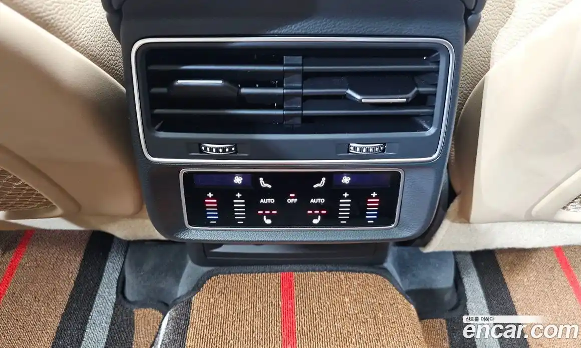 Audi Q8 2020 3.0 гидро в Москве № 163199, фото 18