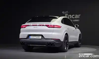 Porsche Cayenne 2023 3.0 гидро в Москве № 165083, миниатюра 4
