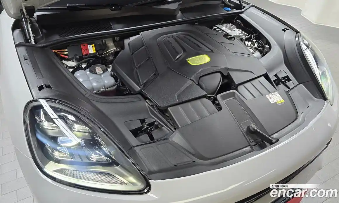 Porsche Cayenne 2023 3.0 гидро в Москве № 165083, фото 6
