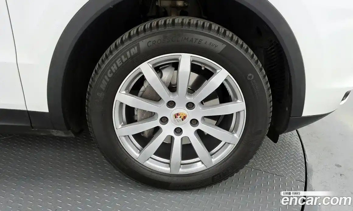 Porsche Cayenne 2019 3.0 гидро в Москве № 165696, фото 5