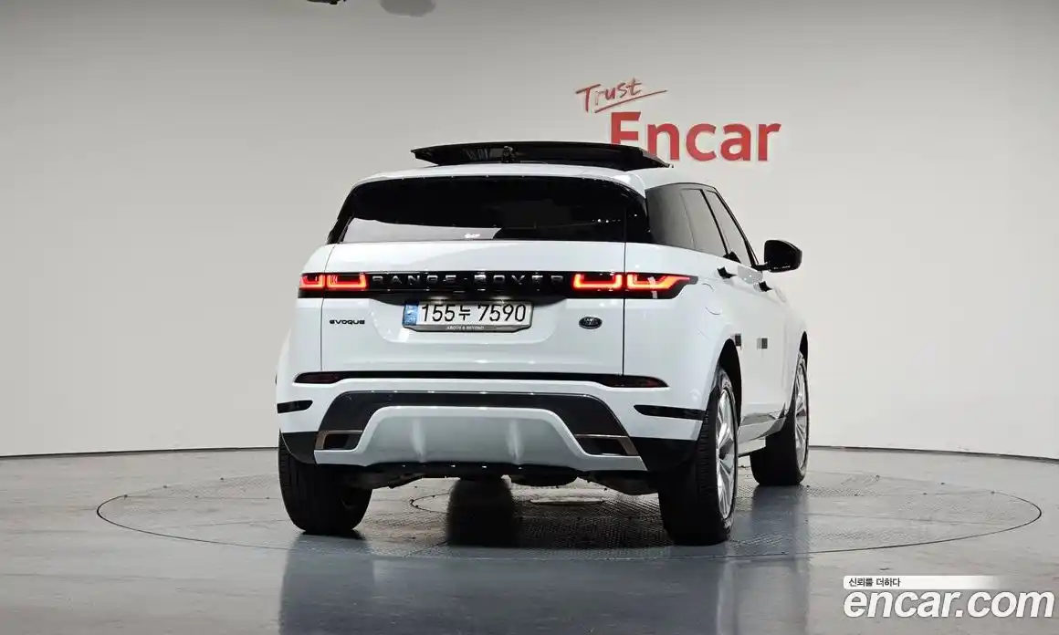 Land Rover Range-Rover Evoque 2022 2.0 гидро в Москве № 166097, фото 3