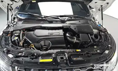 Land Rover Range-Rover Evoque 2022 2.0 гидро в Москве № 166097, миниатюра 5